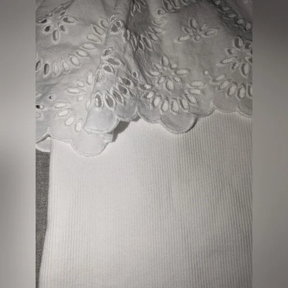 Brand new with tags. Old Navy One shoulder lace trim tank top size large - Picture 2 of 5